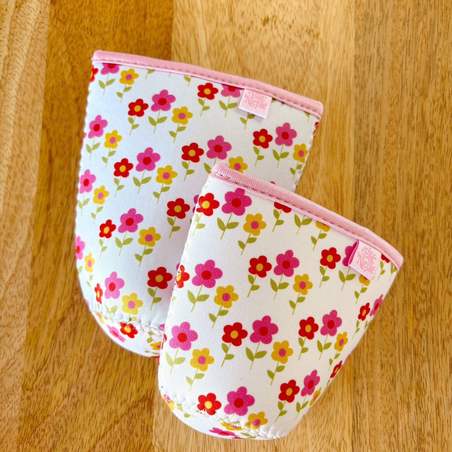 Mod Floral Iced Drink Sleeve