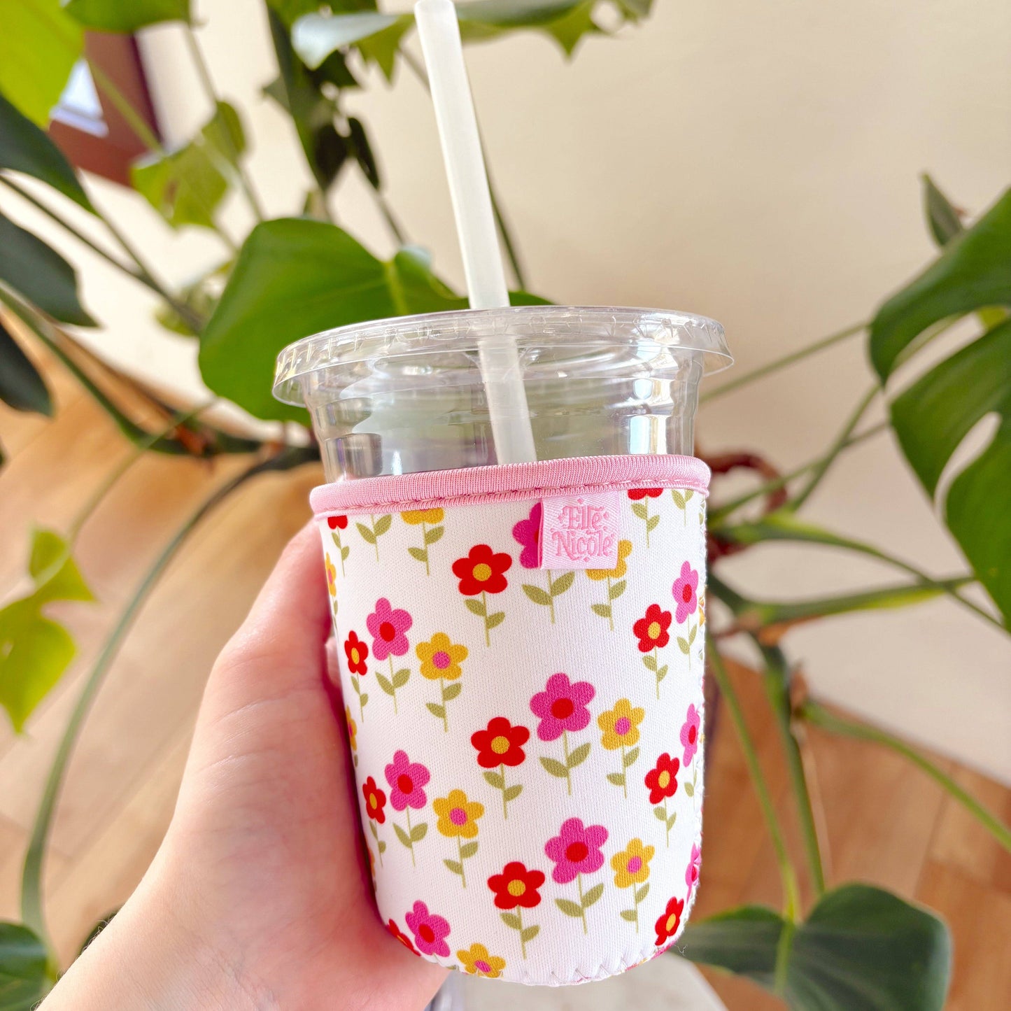 Mod Floral Iced Drink Sleeve