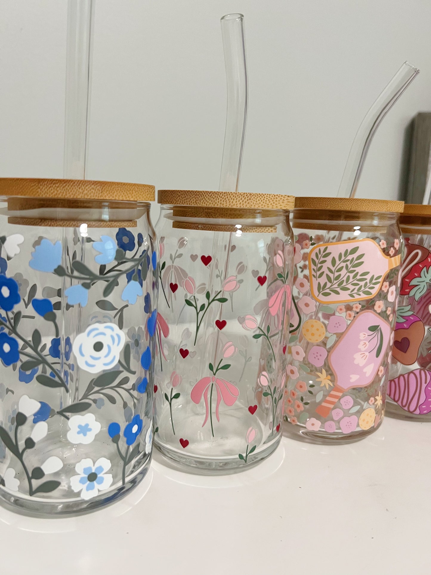 16oz Blue Floral Glass Can Cup