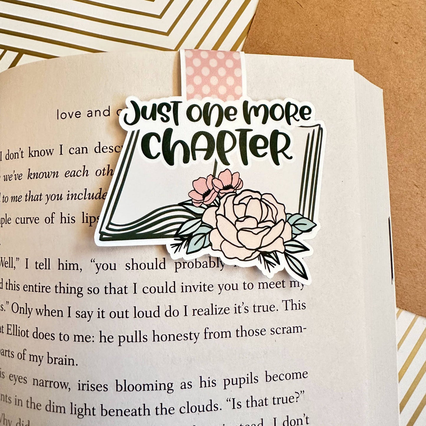 Floral Just One More Chapter Cute Magnetic Bookmark
